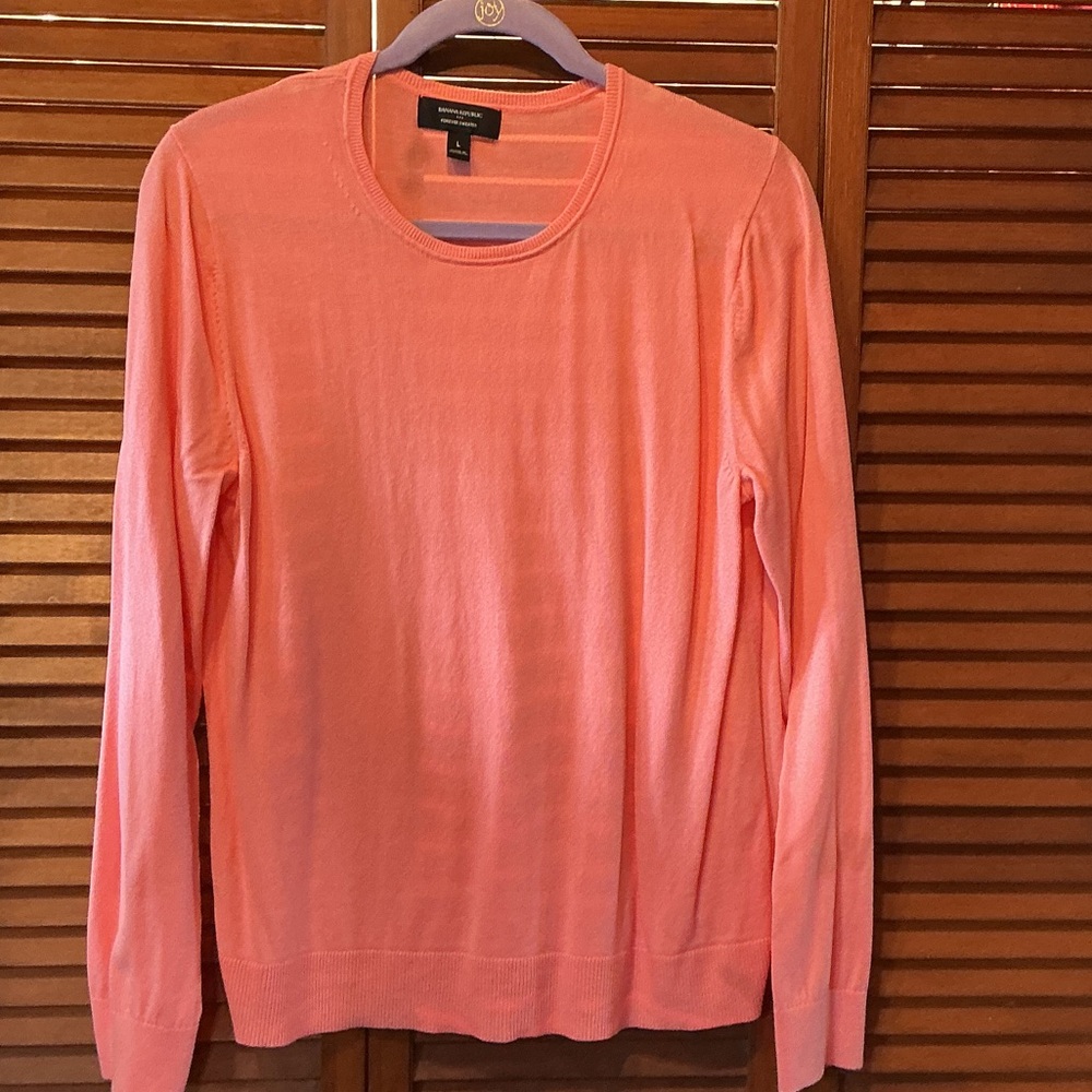 Banana Republic Forever Sweater Coral Crew Neck